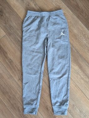 Kids' Gray Jordan Fleece Jogger Pants
